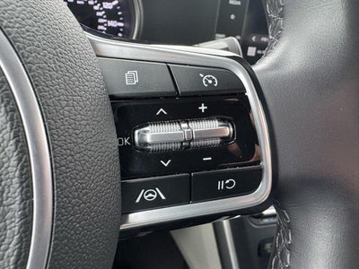 2024 Kia Carnival LX FWD