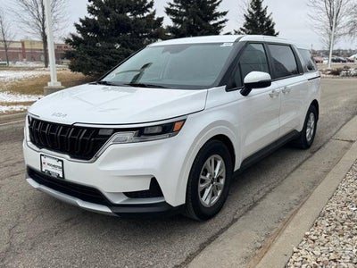 2024 Kia Carnival LX FWD