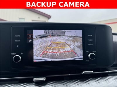 2024 Kia Carnival LX FWD