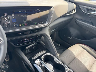 2022 Buick Envision Essence FWD
