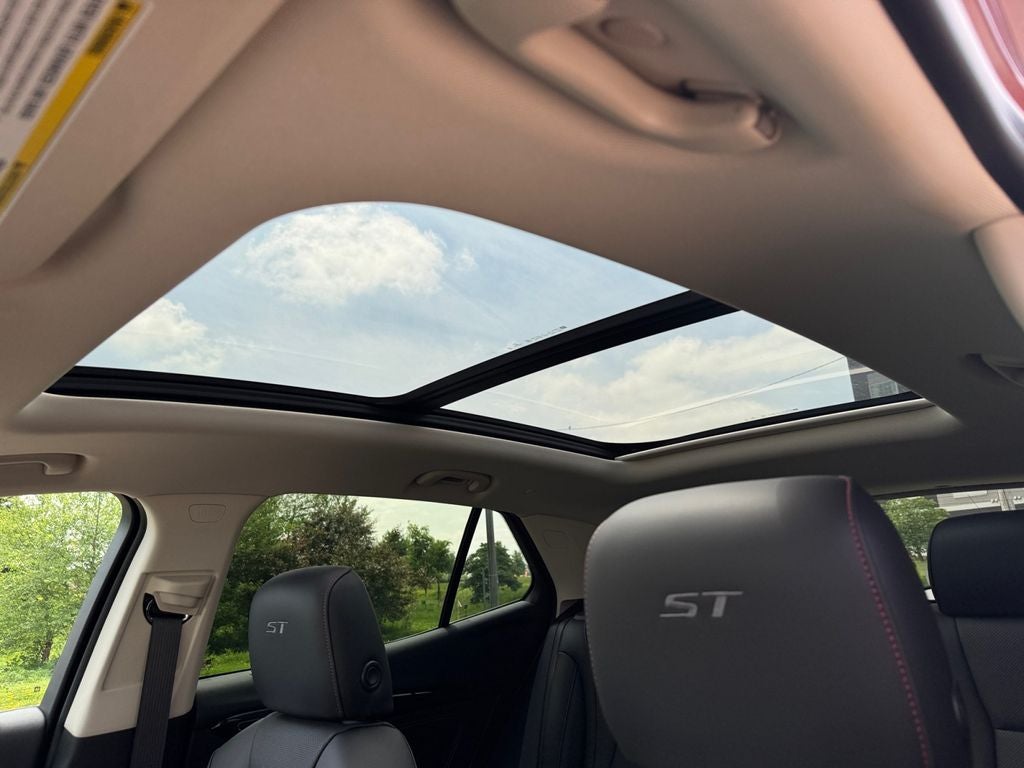 2022 Buick Envision Essence FWD