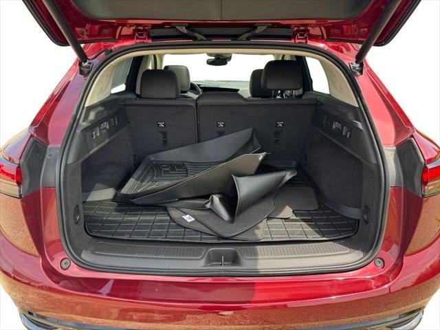 2022 Buick Envision Essence FWD