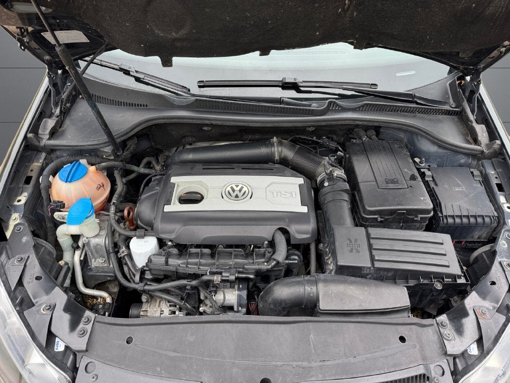 2013 Volkswagen GTI Base FWD