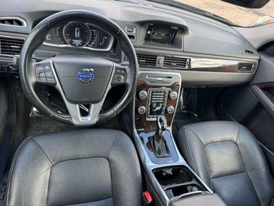 2015 Volvo XC70 T6 Platinum AWD