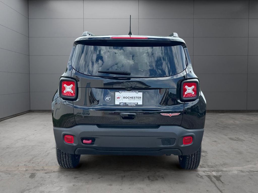 2023 Jeep Renegade Trailhawk 4WD