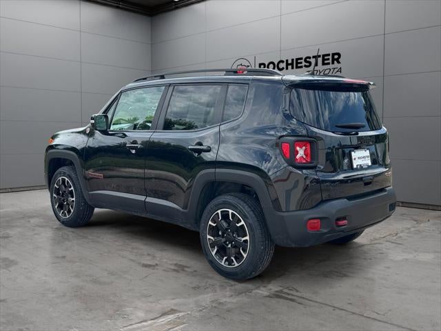 2023 Jeep Renegade Trailhawk 4WD