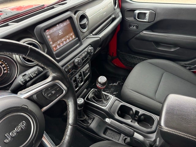 2018 Jeep Wrangler Unlimited Sahara Lifted w/ Heated Steering Wheel + 3 Piece Hard Top