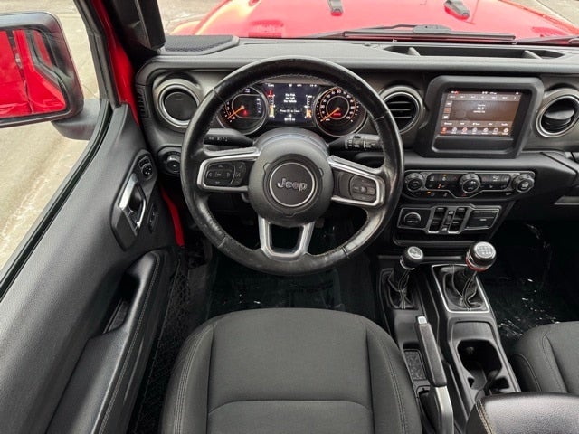 2018 Jeep Wrangler Unlimited Sahara Lifted w/ Heated Steering Wheel + 3 Piece Hard Top