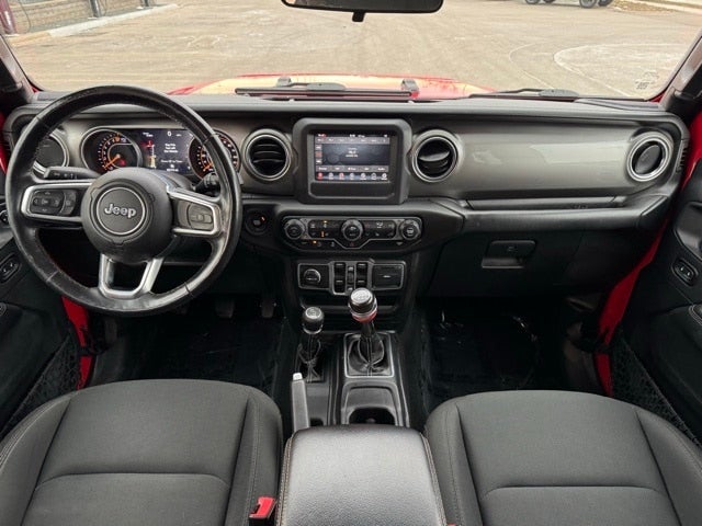 2018 Jeep Wrangler Unlimited Sahara Lifted w/ Heated Steering Wheel + 3 Piece Hard Top