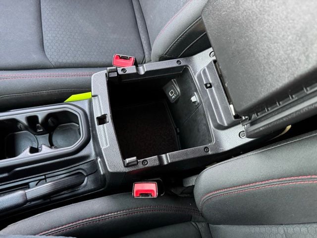 2020 Jeep Wrangler Unlimited Rubicon w/ Heated Steering Wheel + Navigation