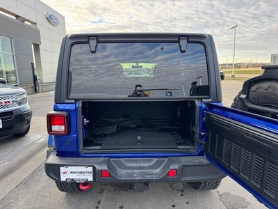 2020 Jeep Wrangler Unlimited Rubicon w/ Heated Steering Wheel + Navigation