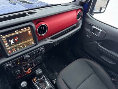 2020 Jeep Wrangler Unlimited Rubicon w/ Heated Steering Wheel + Navigation