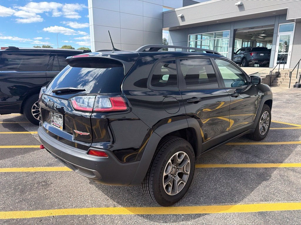 2020 Jeep Cherokee Trailhawk