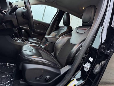 2020 Jeep Cherokee Trailhawk