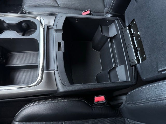 2018 RAM 1500 Night w/ Power Moonroof + Navigation