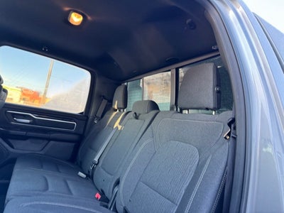 2019 RAM 1500 Big Horn/Lone Star w/ Heated Steering Wheel + Remote Start