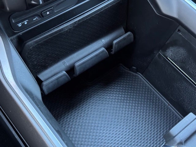 2019 RAM 1500 Big Horn/Lone Star w/ Heated Steering Wheel + Remote Start