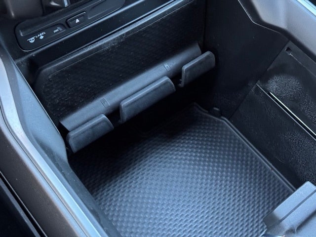 2019 RAM 1500 Big Horn/Lone Star w/ Heated Steering Wheel + Remote Start