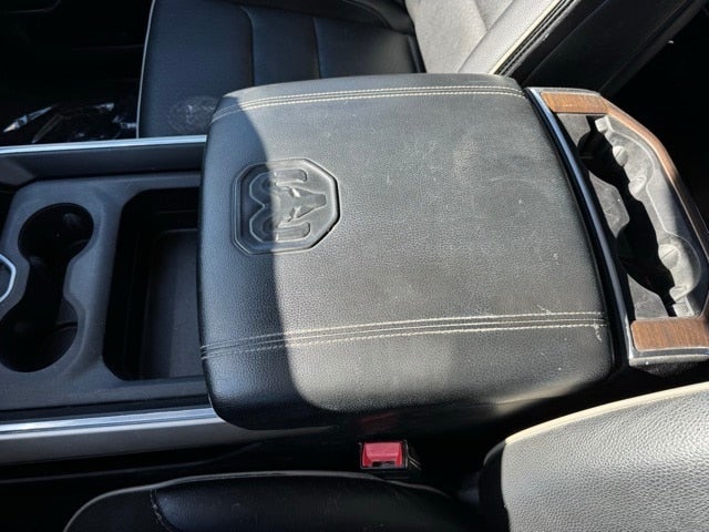 2022 RAM 1500 Laramie w/ Blindspot Detection + Heated Steering Wheel