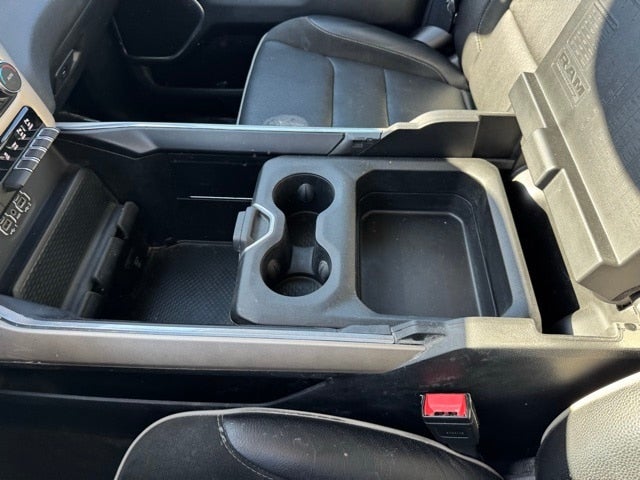 2022 RAM 1500 Laramie w/ Blindspot Detection + Heated Steering Wheel