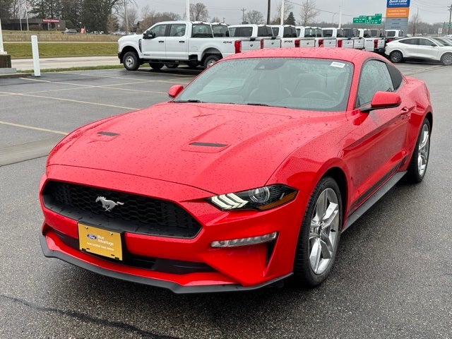 2021 Ford Mustang EcoBoost Premium w/ Adaptive Cruise Control