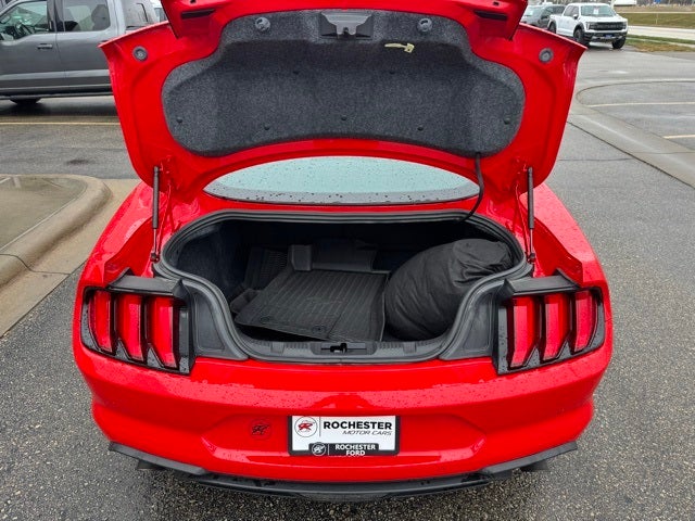 2021 Ford Mustang EcoBoost Premium w/ Adaptive Cruise Control