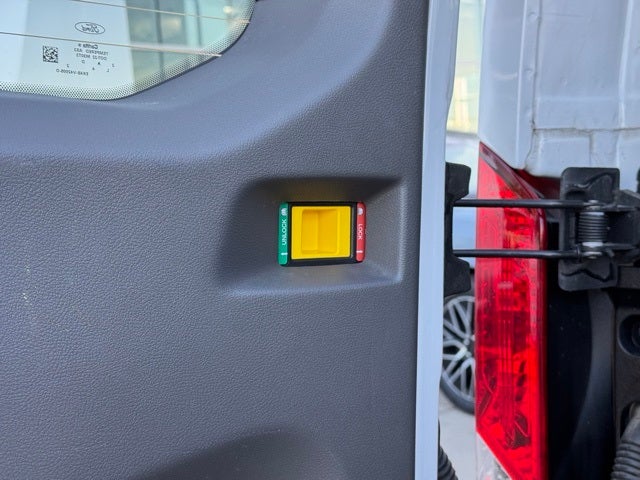 2023 Ford Transit-350 XLT w/ 360 Camera + 12 Passenger Seating