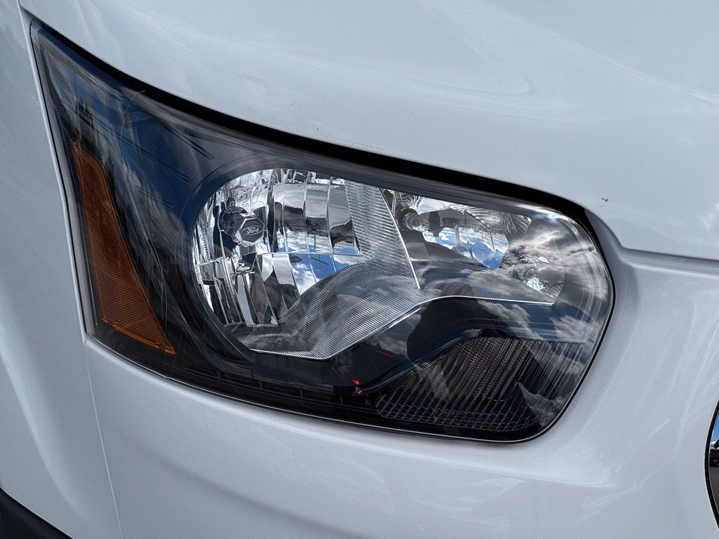 2027 Ford Transit-350 XL