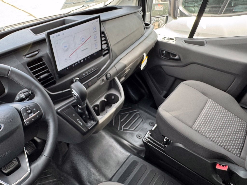 2027 Ford Transit-350 XL
