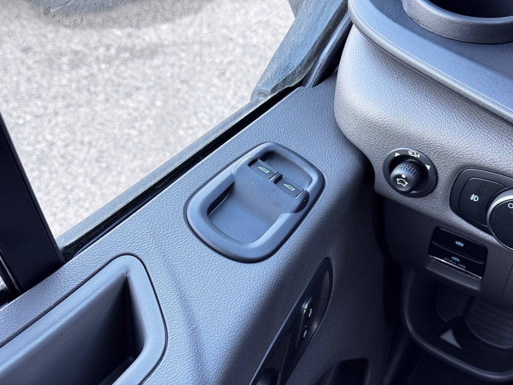 2027 Ford Transit-350 XL