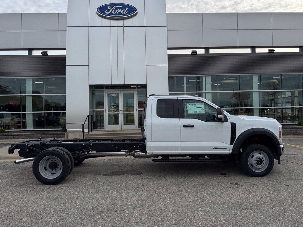 2027 Ford F-550SD XL DRW
