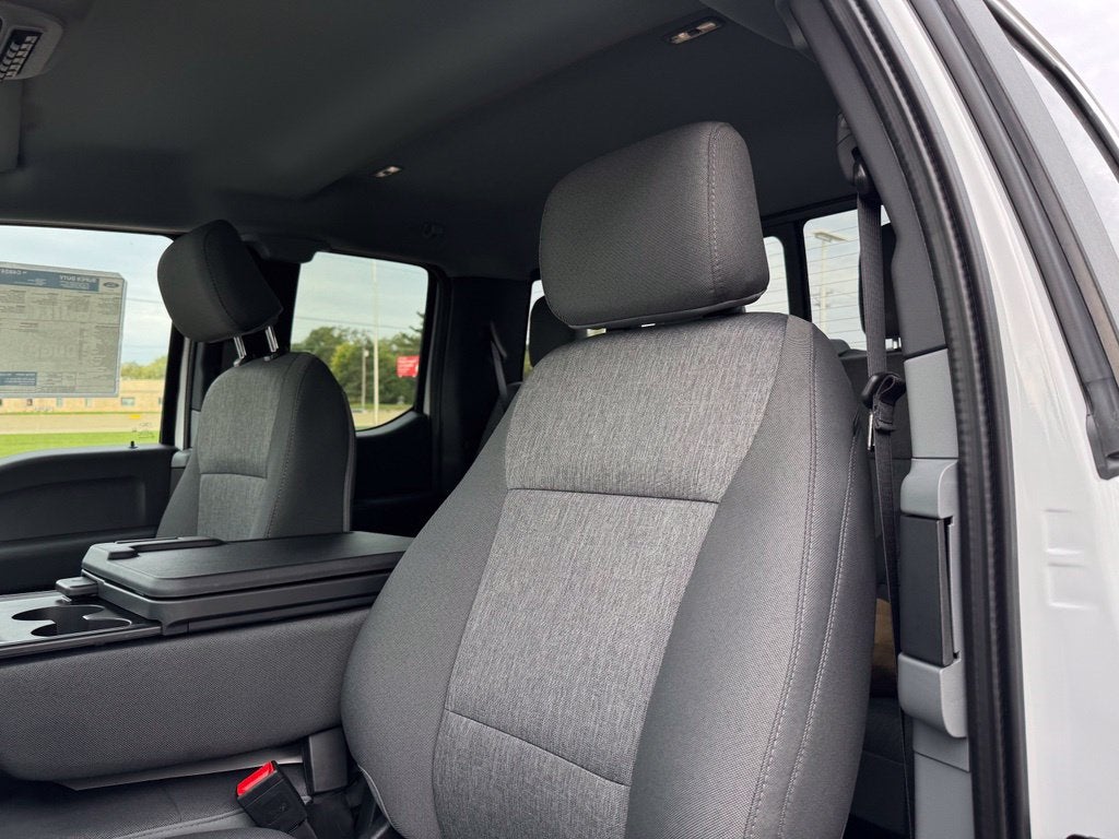 2027 Ford F-550SD XL DRW