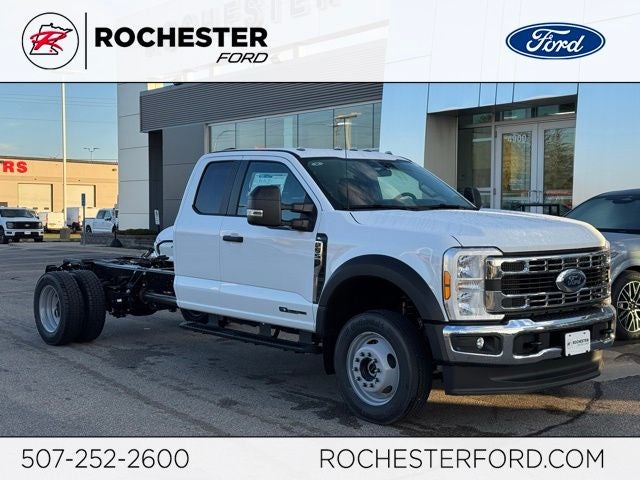 2026 Ford F-550SD w/ Chrome Pkg DRW