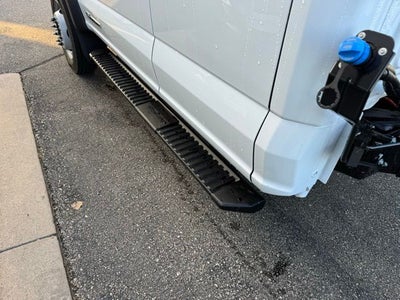 2026 Ford F-550SD w/ Chrome Pkg DRW