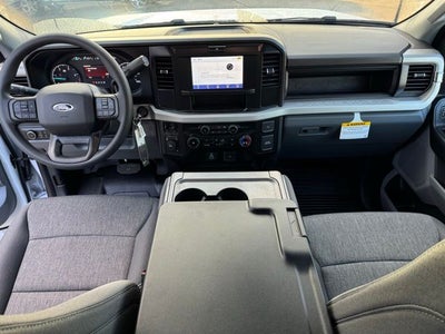 2026 Ford F-550SD w/ Chrome Pkg DRW