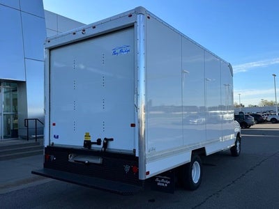 2027 Ford E-350SD Base Cutaway