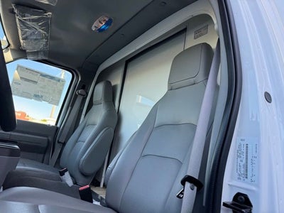 2027 Ford E-350SD Base Cutaway