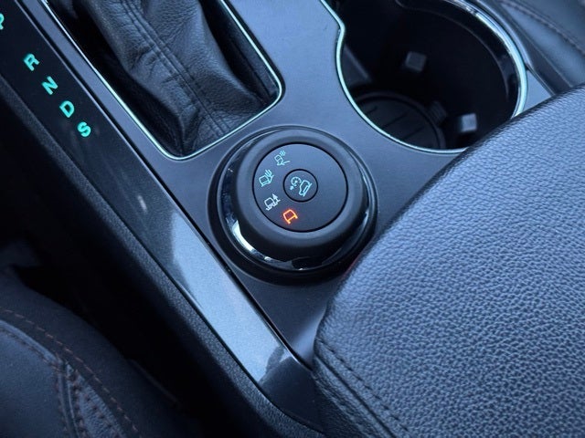 2017 Ford Explorer XLT w/ Twin Panel Moonroof + Tow Package