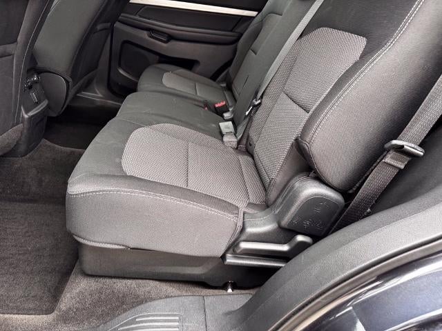 2017 Ford Explorer XLT w/Heated Steering Wheel + Tow Pkg