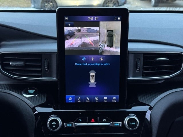 2022 Ford Explorer ST w/ Twin Panel Moonroof + Adaptive Cruise