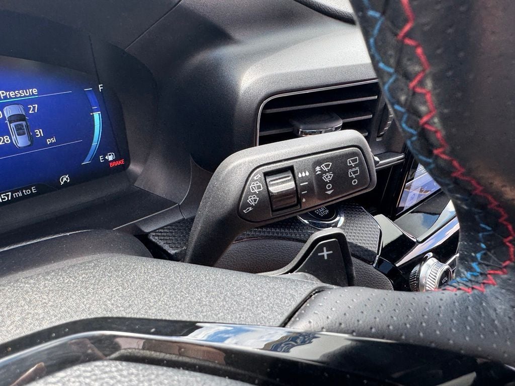 2023 Ford Explorer ST w/ Street Pack