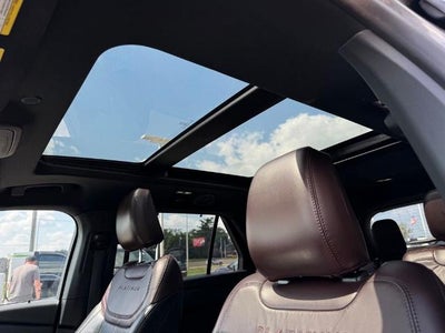 2021 Ford Explorer Platinum