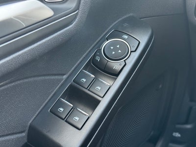 2026 Ford Escape Plug-In Hybrid Base w/ Tow Pkg & Panoramic Roof