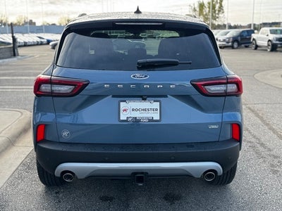 2026 Ford Escape Plug-In Hybrid Base w/ Tow Pkg & Panoramic Roof