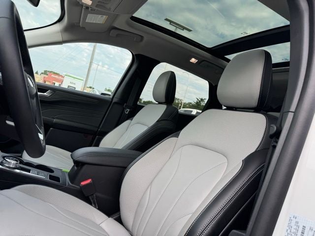 2025 Ford Escape Plug-In Hybrid Base w/Paint Protection Film