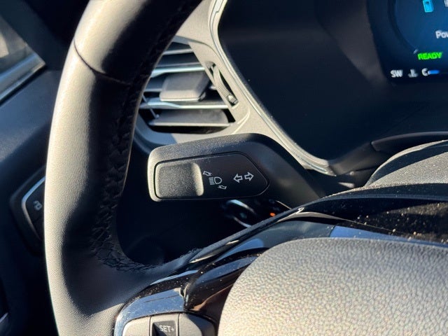 2026 Ford Escape Plug-In Hybrid Base w/ Tech Pkg & Tow Pkg