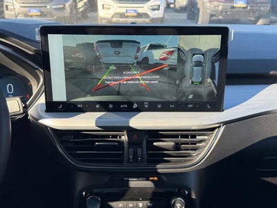 2026 Ford Escape Plug-In Hybrid Base w/ Tech Pkg & Tow Pkg