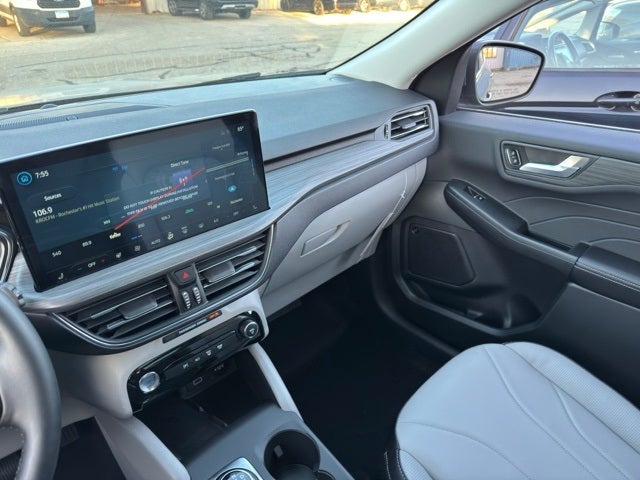 2026 Ford Escape Plug-In Hybrid Base w/ Premium Pkg