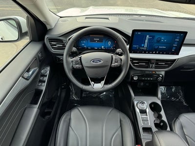2025 Ford Escape Plug-In Hybrid Base w/ Panoramic Vista Roof + 360 Camera