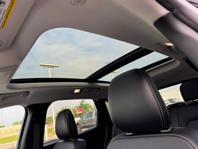 2025 Ford Escape Plug-In Hybrid Base w/ Panoramic Vista Roof + 360 Camera